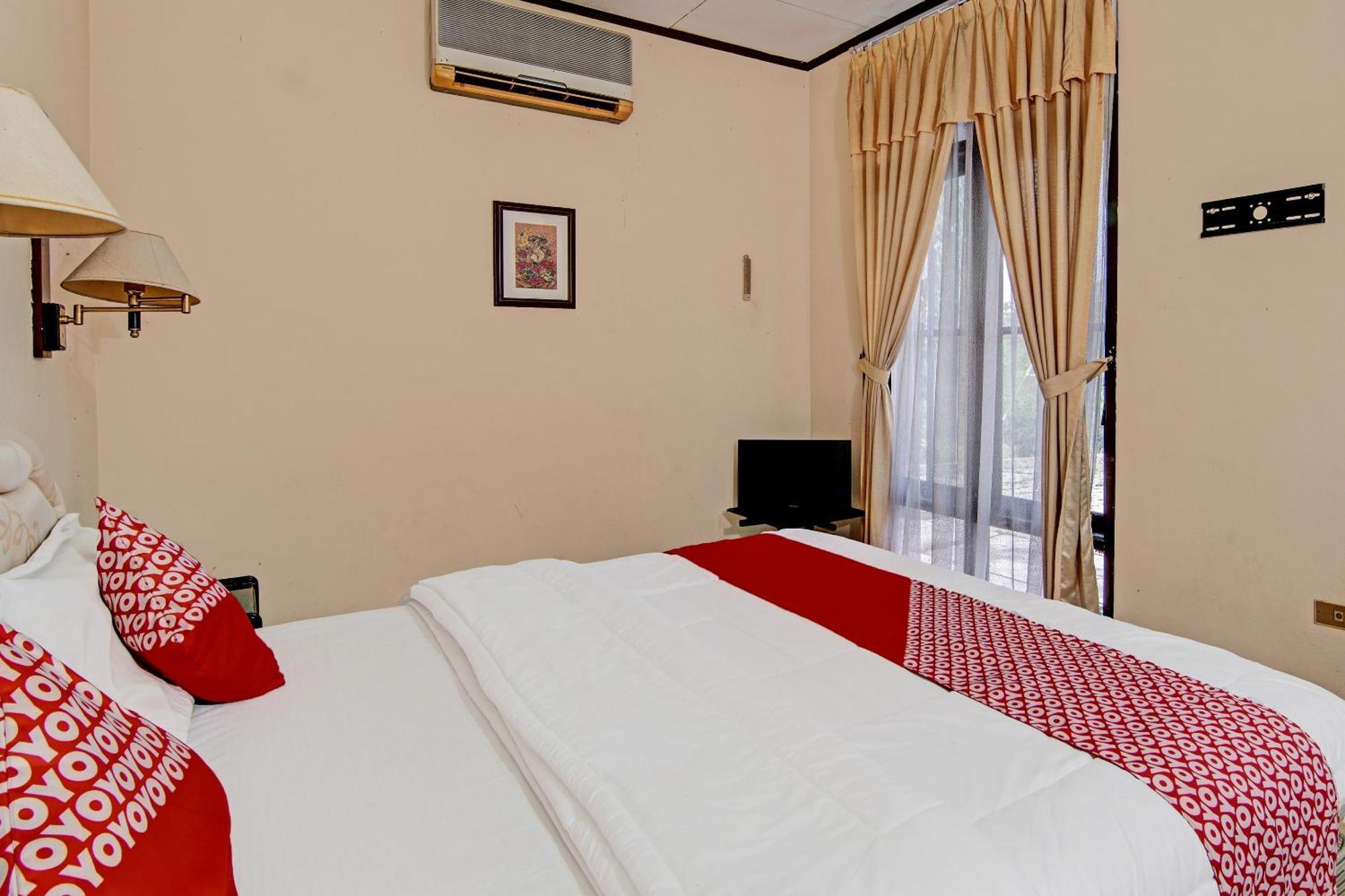 Oyo 92330 Hotel Rindu Sempadan Near Taman Wisata Rindu Sempadan Pekanbaru Eksteriør billede